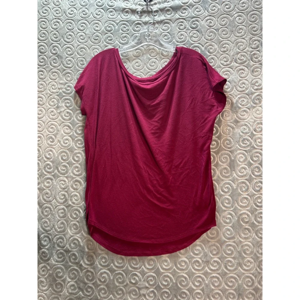 Express London Tee Ultra Soft Jersey Burgundy Short Sleeve Top‎ S P